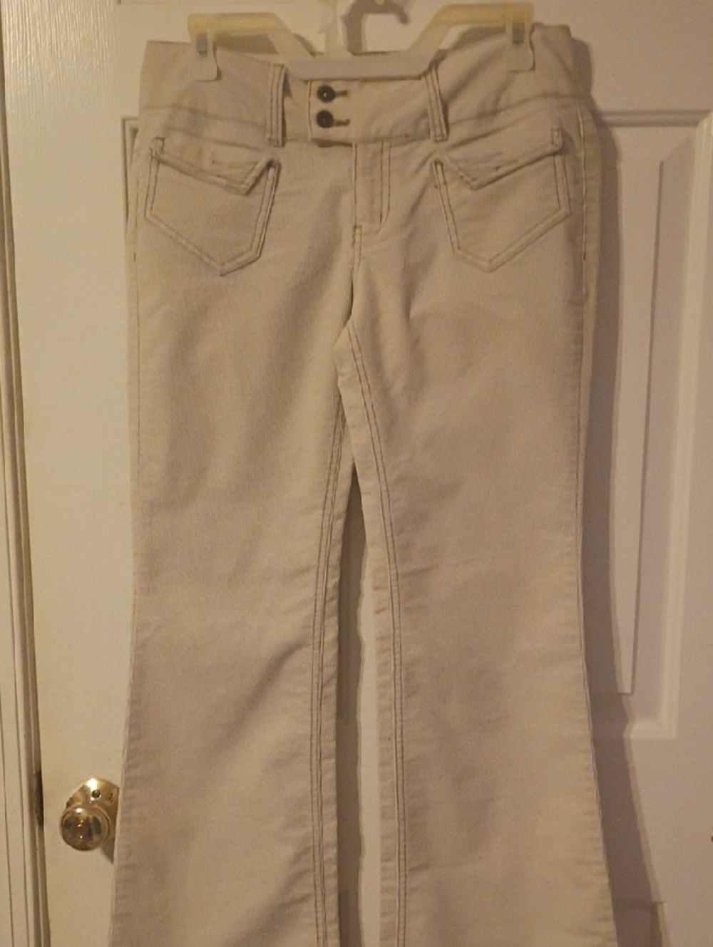Duck Head Cream Jeans Co. Label Detail